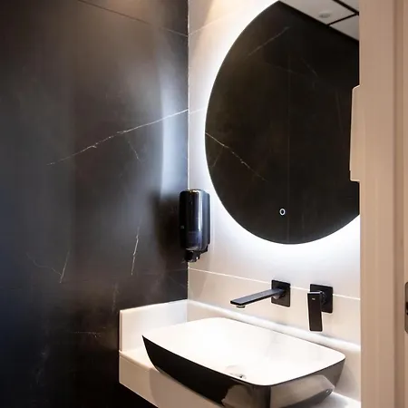 Casa Art Hotel *